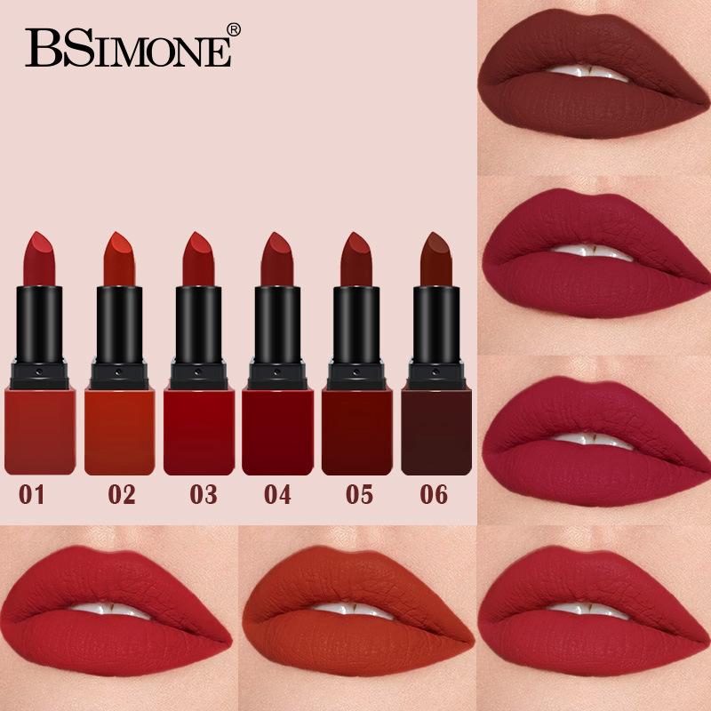 Aksamitny matowy błyszczyk do  – Matte Velvet Lip Tint Long Lasting recenzja i cena